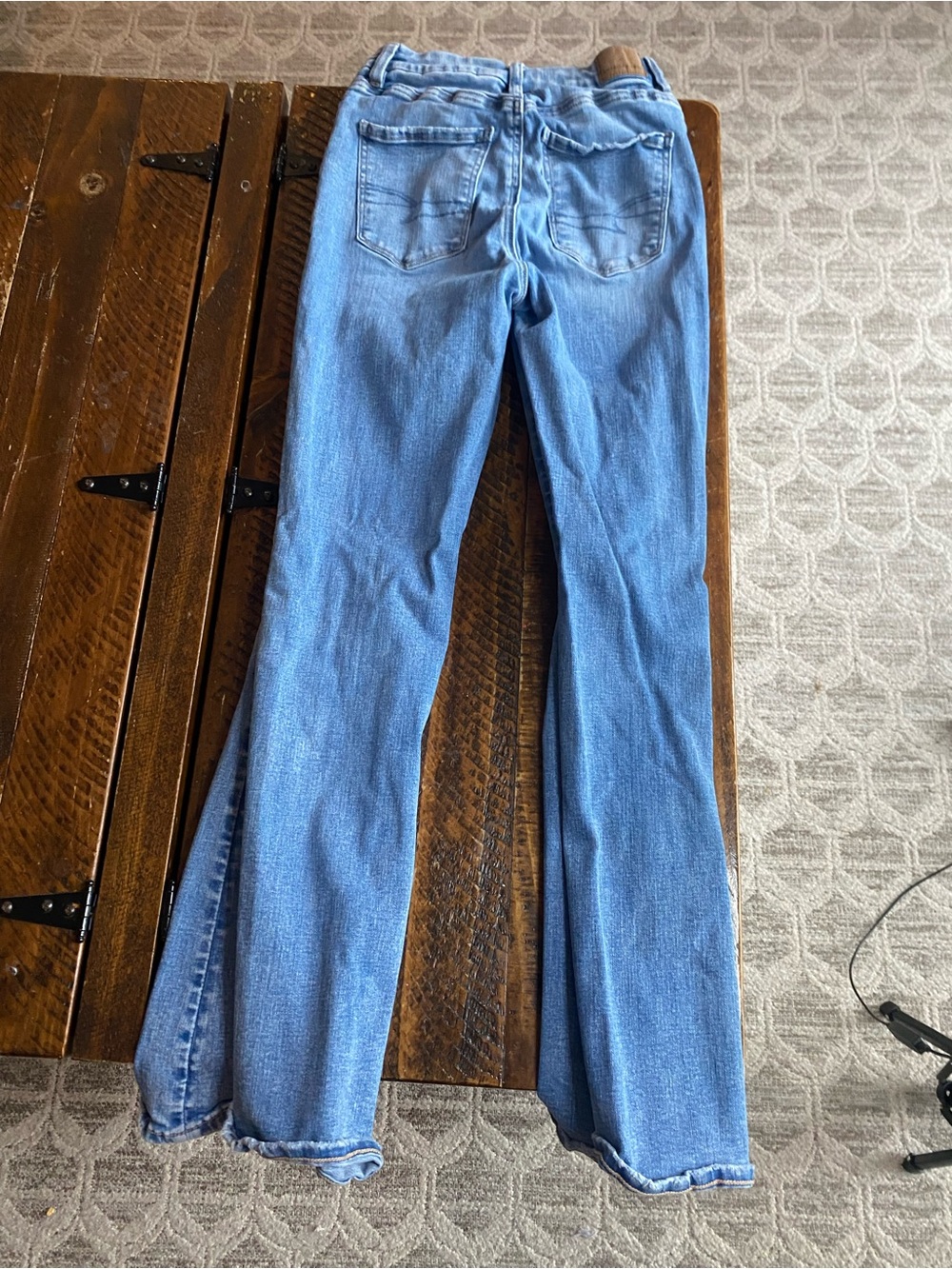 American Eagle Outfitters Light Blue Distressed Flare Jeans - Picture 3 of 4